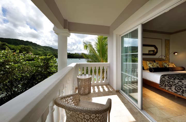 Grand Palladium Lady Hamilton Resort & Spa All Inclusive