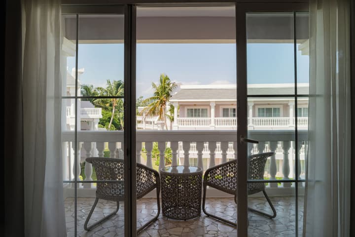 Grand Palladium Lady Hamilton Resort & Spa All Inclusive