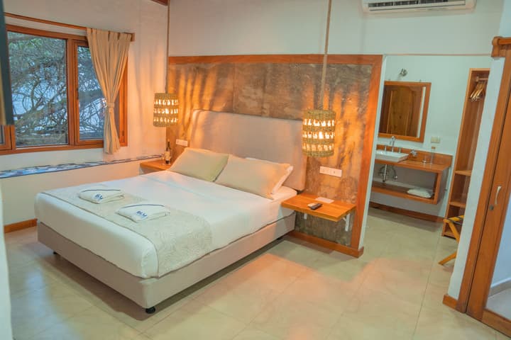Blu Galapagos Sustainable Waterfront Lodge
