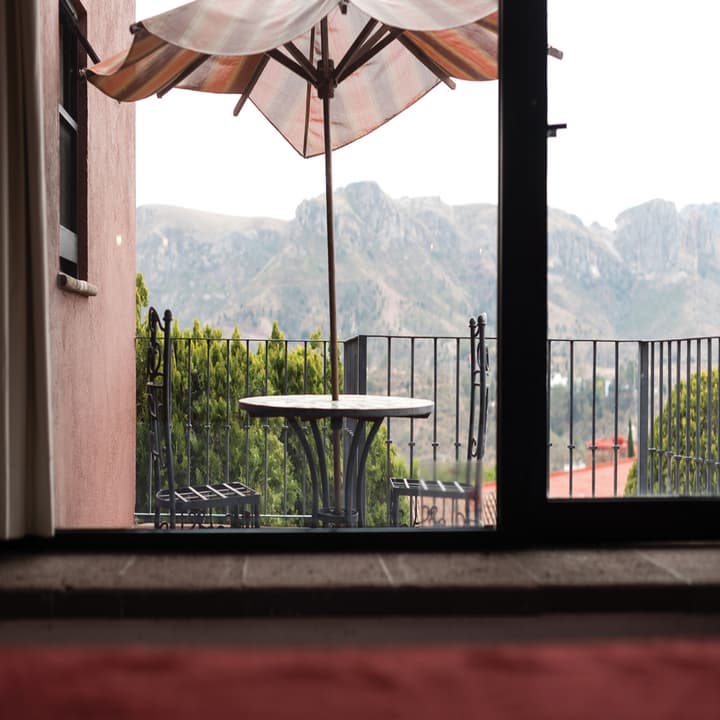 Hotel Misión Grand Casa Colorada