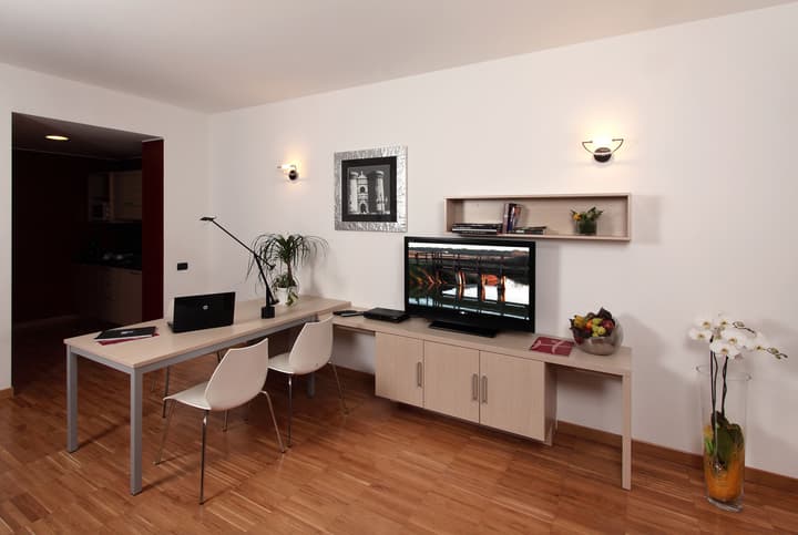 Euro Hotel Residence