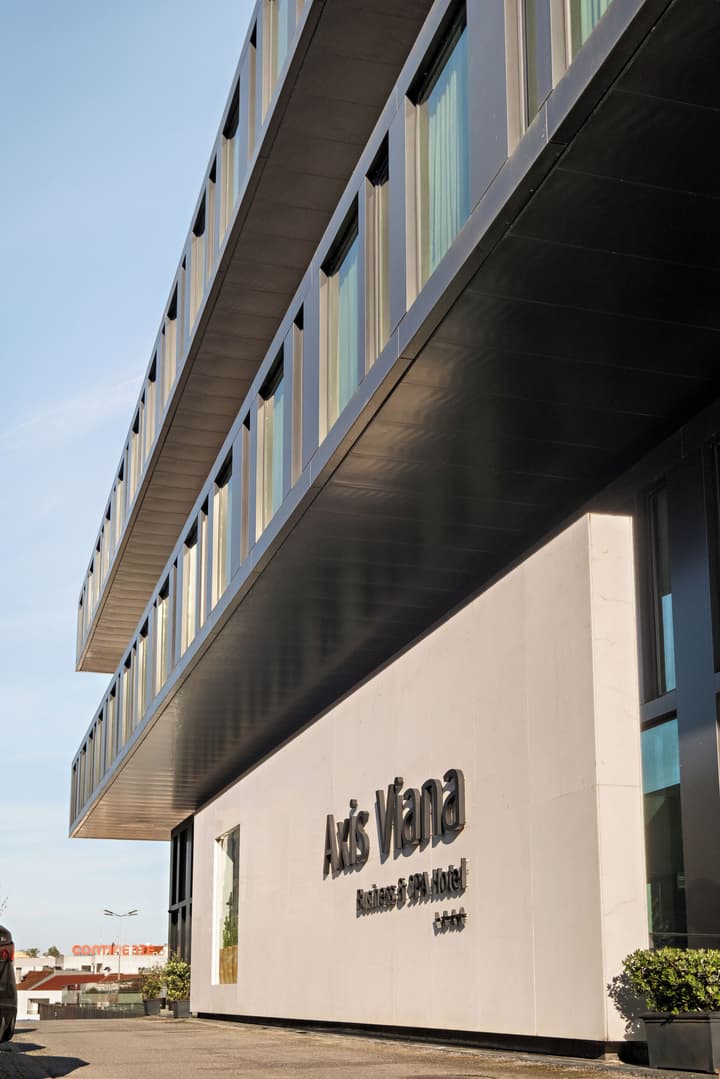 Axis Viana Business & SPA Hotel