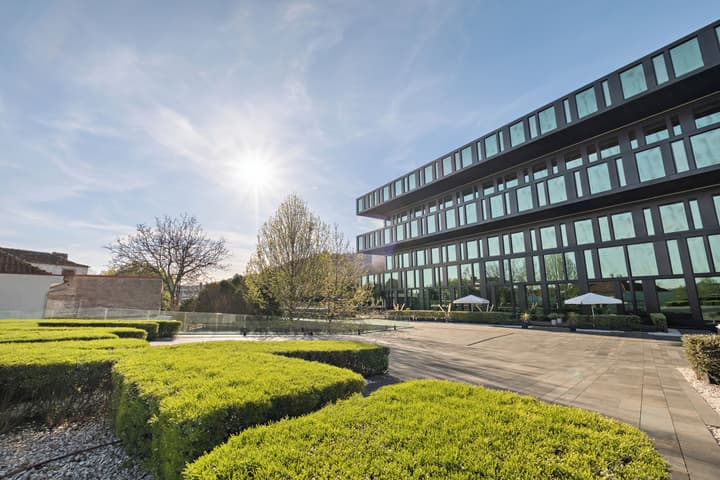 Axis Viana Business & SPA Hotel