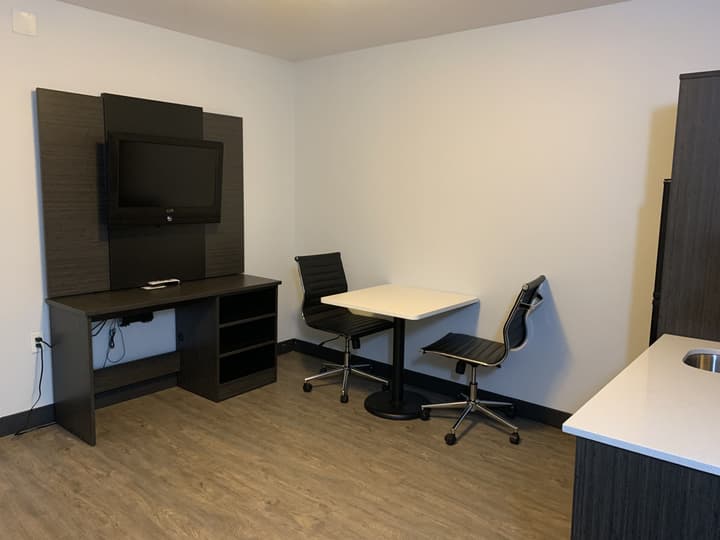 Hawthorn Extended Stay by Wyndham Hobbs