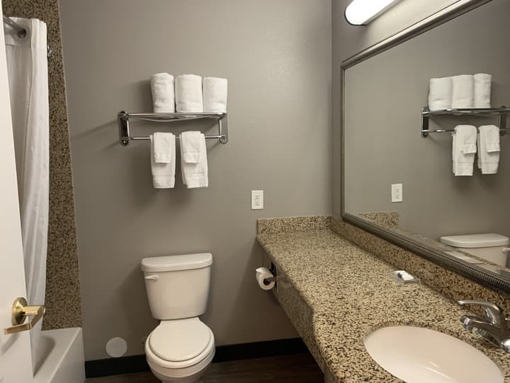 Hawthorn Extended Stay by Wyndham Hobbs
