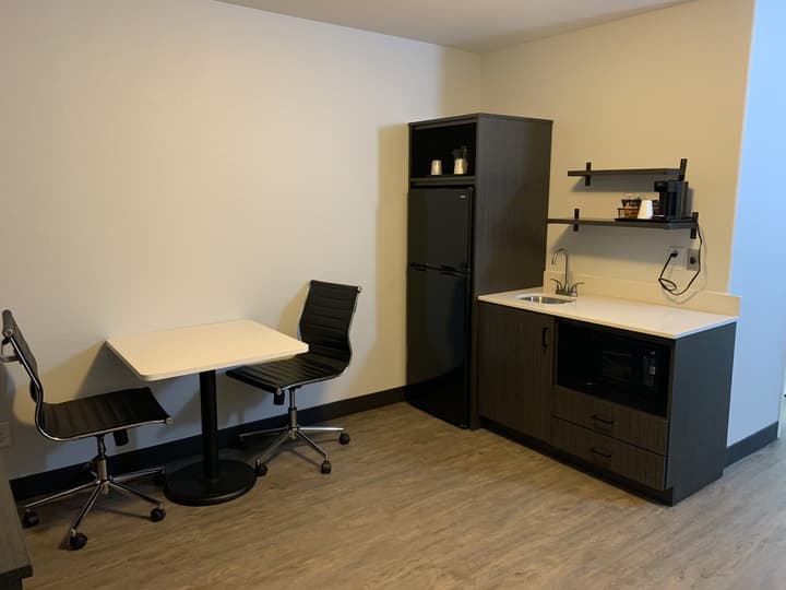 Hawthorn Extended Stay by Wyndham Hobbs