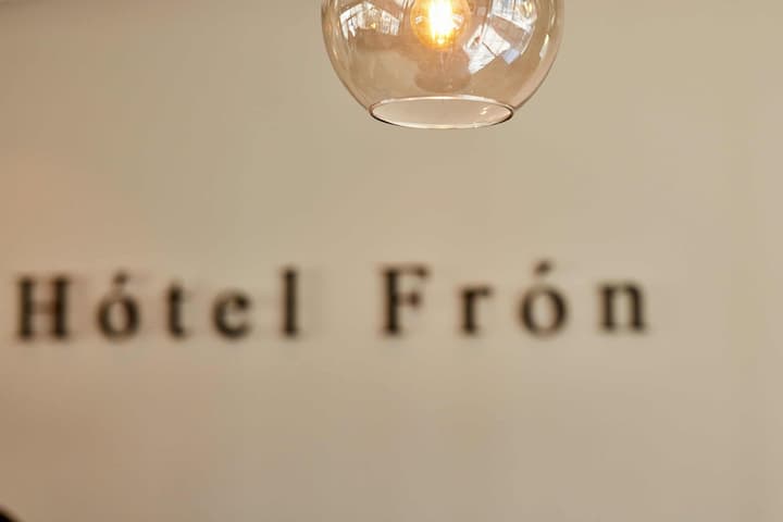 Hotel Fron