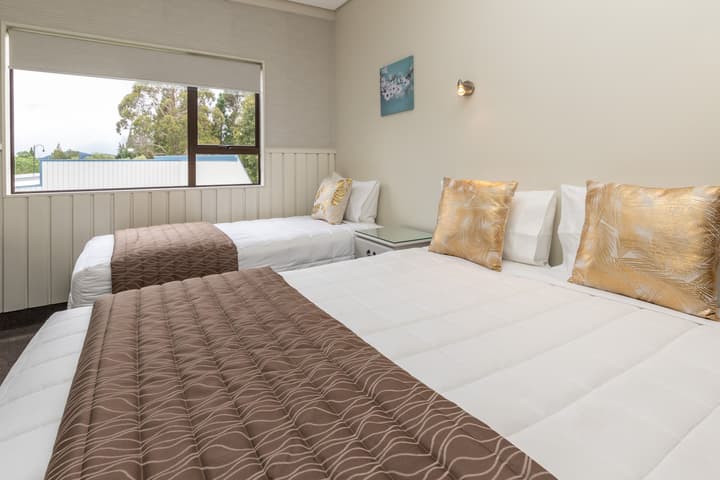 ASURE Explorer Motel & Apartments