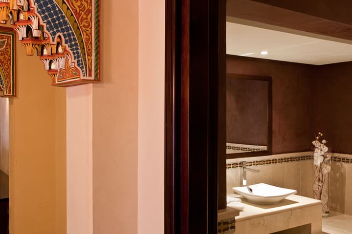 Kenzi Menara Palace & Resort