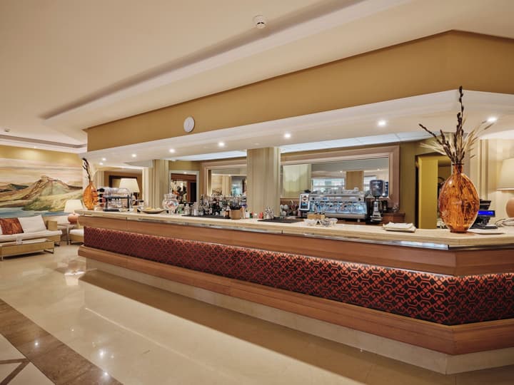 Acacia Resort