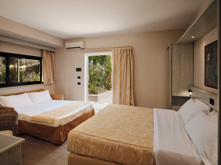 Acacia Resort