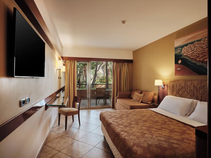 Acacia Resort