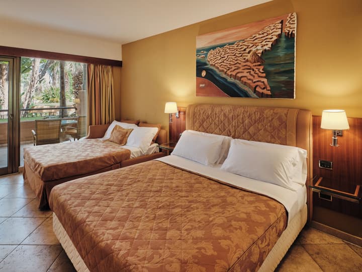 Acacia Resort