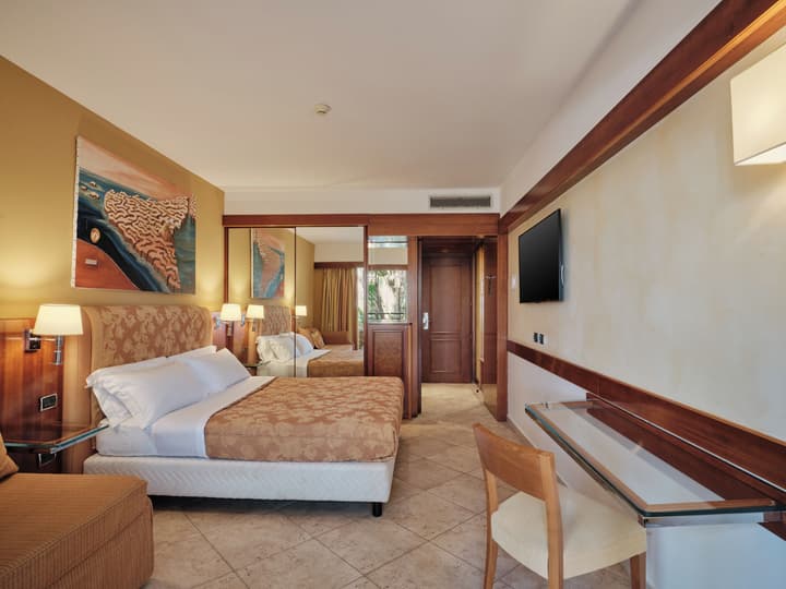 Acacia Resort