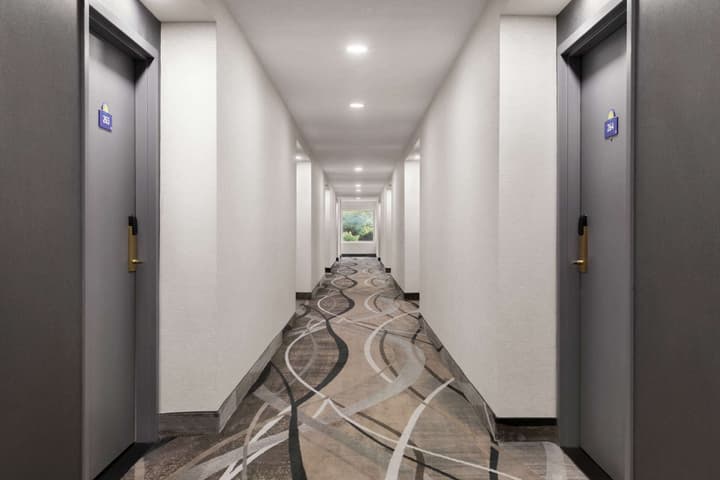 Days Inn by Wyndham Kingston