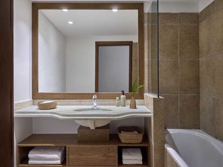 Grecotel Plaza Beach House