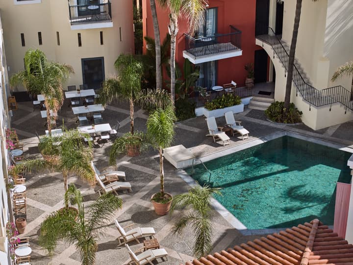 Grecotel Plaza Beach House