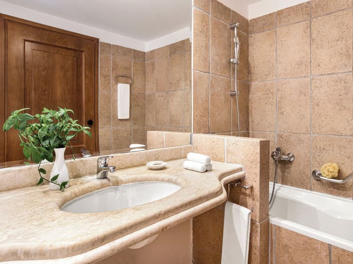 Grecotel Plaza Beach House