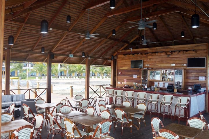Playa Tortuga Hotel & Beach Resort