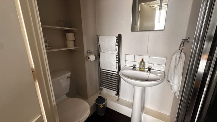 Aynetree Guest House