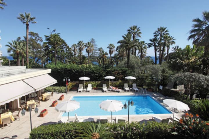 Hotel Paradiso