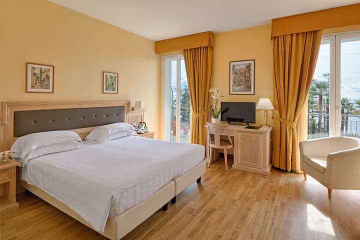 Hotel Paradiso