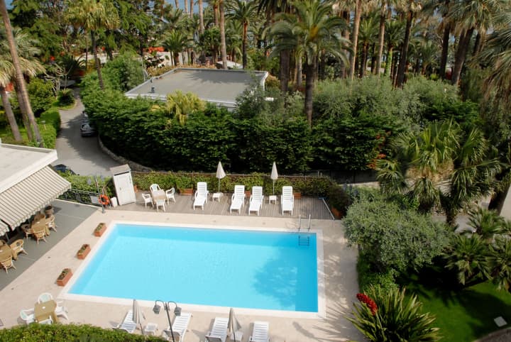 Hotel Paradiso