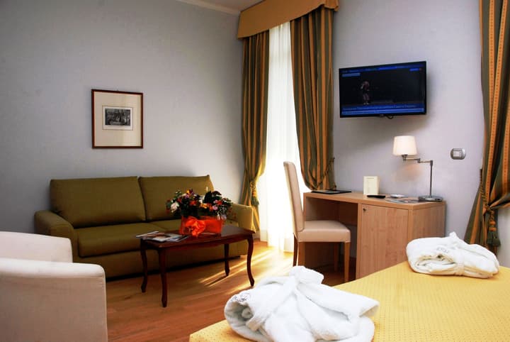 Hotel Paradiso