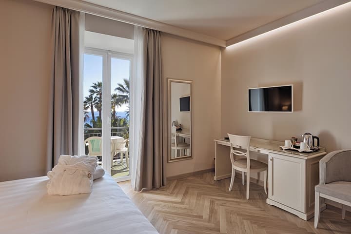 Hotel Paradiso