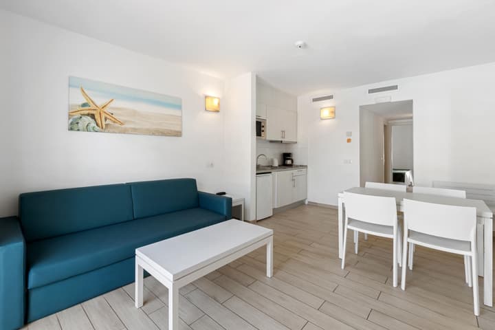 THB Flora Aparthotel