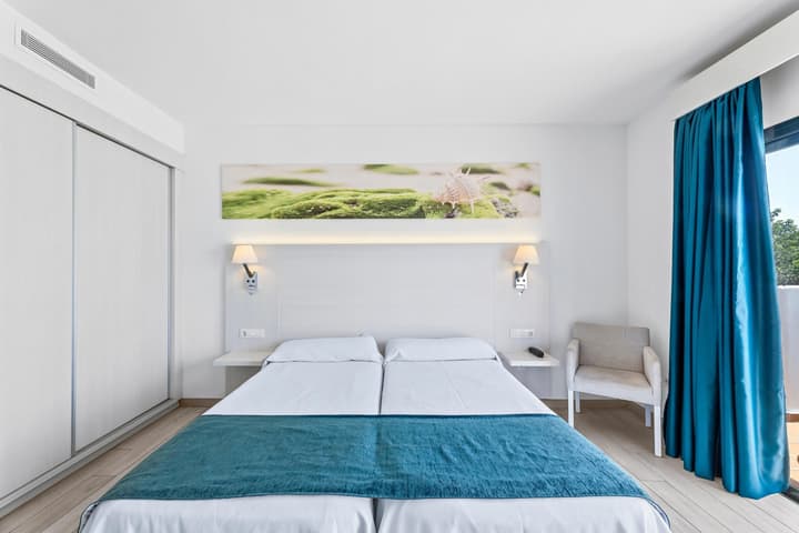 THB Flora Aparthotel