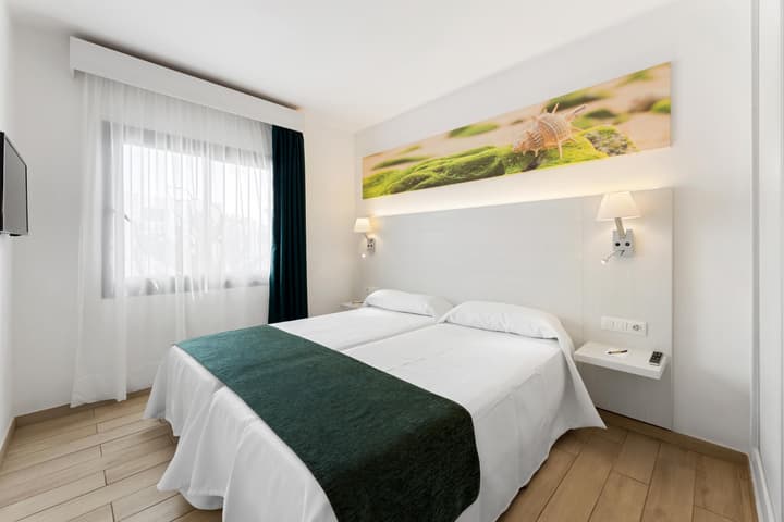THB Flora Aparthotel