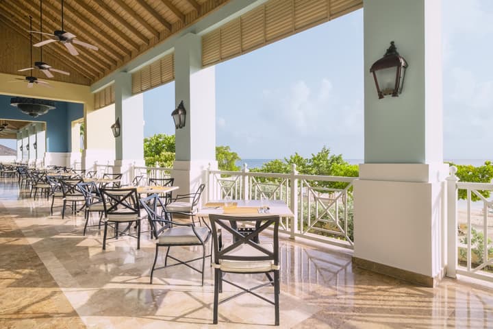 Iberostar Waves Rose Hall Beach - All Inclusive