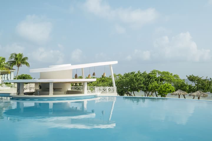 Iberostar Waves Rose Hall Beach - All Inclusive