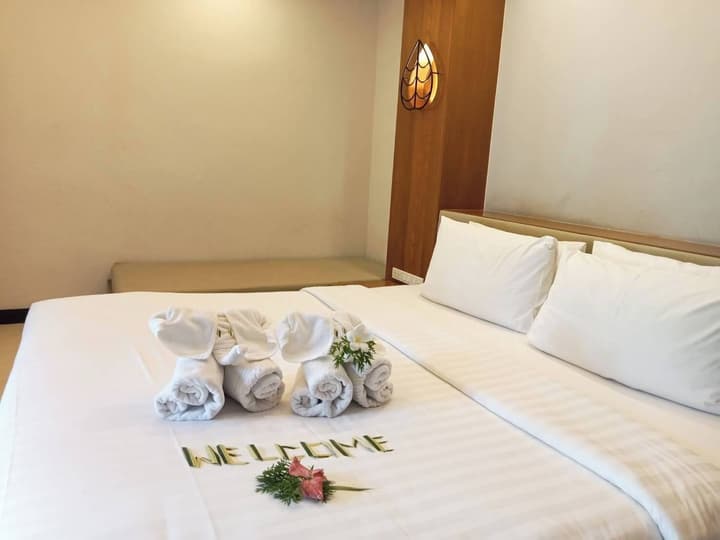 Thai House Beach Resort