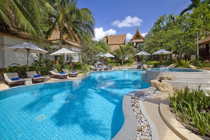 Thai House Beach Resort