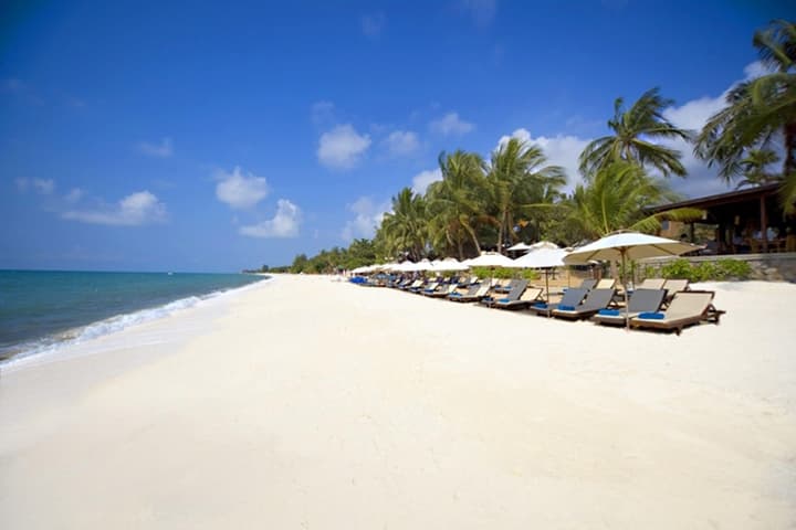 Thai House Beach Resort