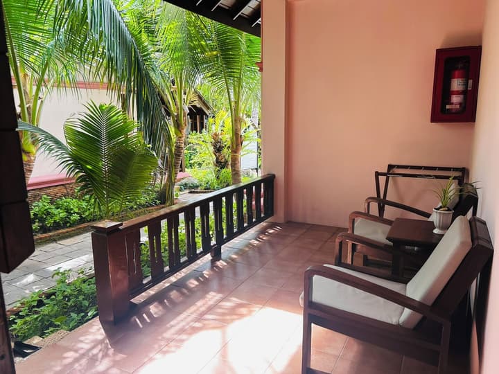Thai House Beach Resort