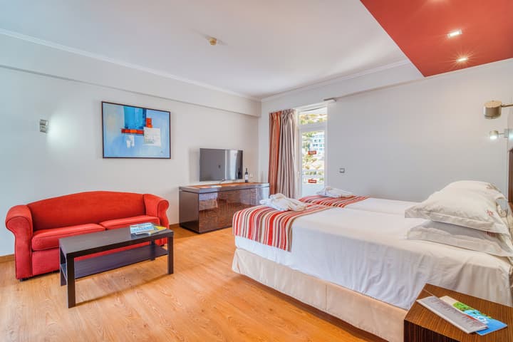 Muthu Raga Madeira Hotel