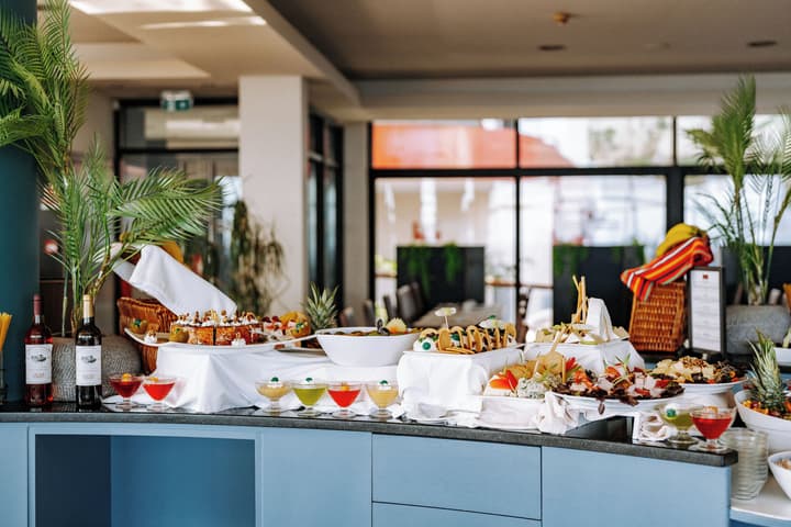 Muthu Raga Madeira Hotel