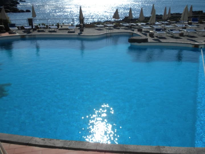 Arathena Rocks Hotel