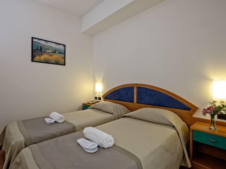 Hotel Antares