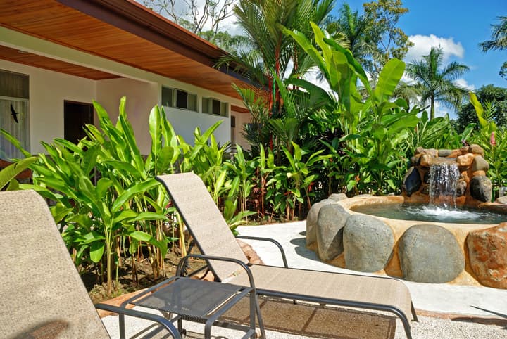 Volcano Lodge Hotel & Thermal Experience