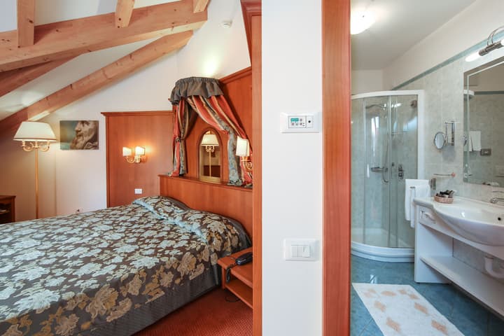 Sartori's Hotel