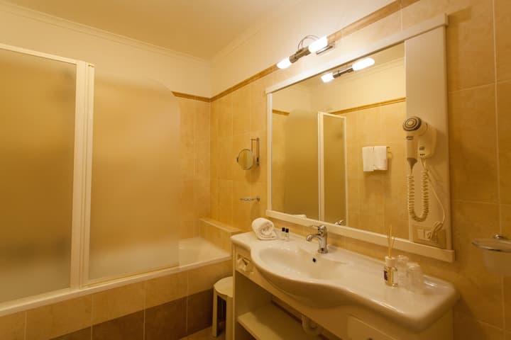 Sartori's Hotel