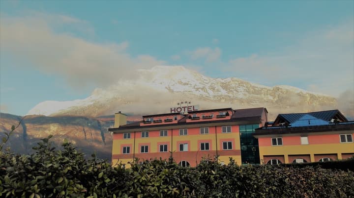 Sartori's Hotel
