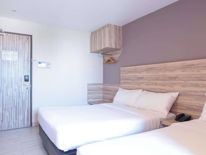 ibis budget Singapore Clove