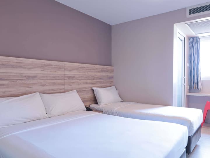 ibis budget Singapore Clove