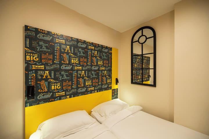 Fragrance Hotel - Oasis