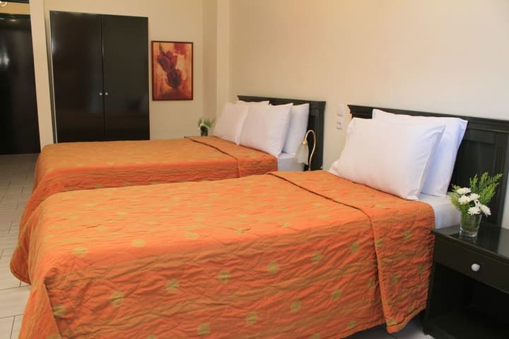 Famissi Eden Hotel